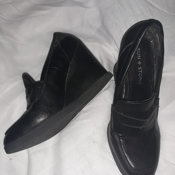 Sun + Stone Womens Jetta Faux Leather Slip On Wedge Heels sz 7 - Picture 4 of 6